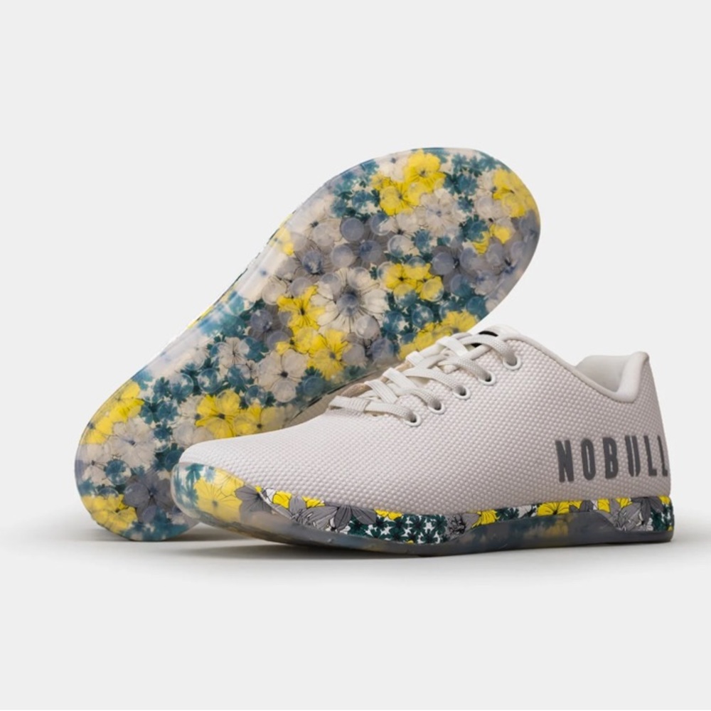 No Bull Floral Trainer